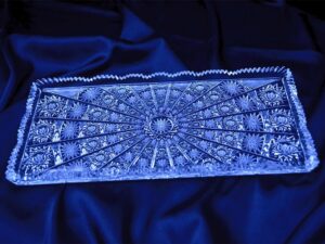 Krištálová brúsená tácka 32 cm