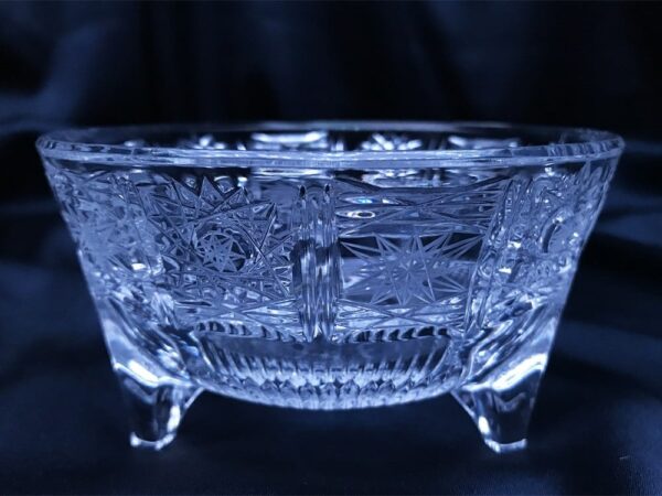 Krištálová brúsená dóza 14 cm s viečkom