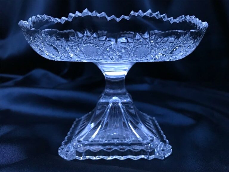 Krištálový brúsený tanier na podstavci 14,5 cm